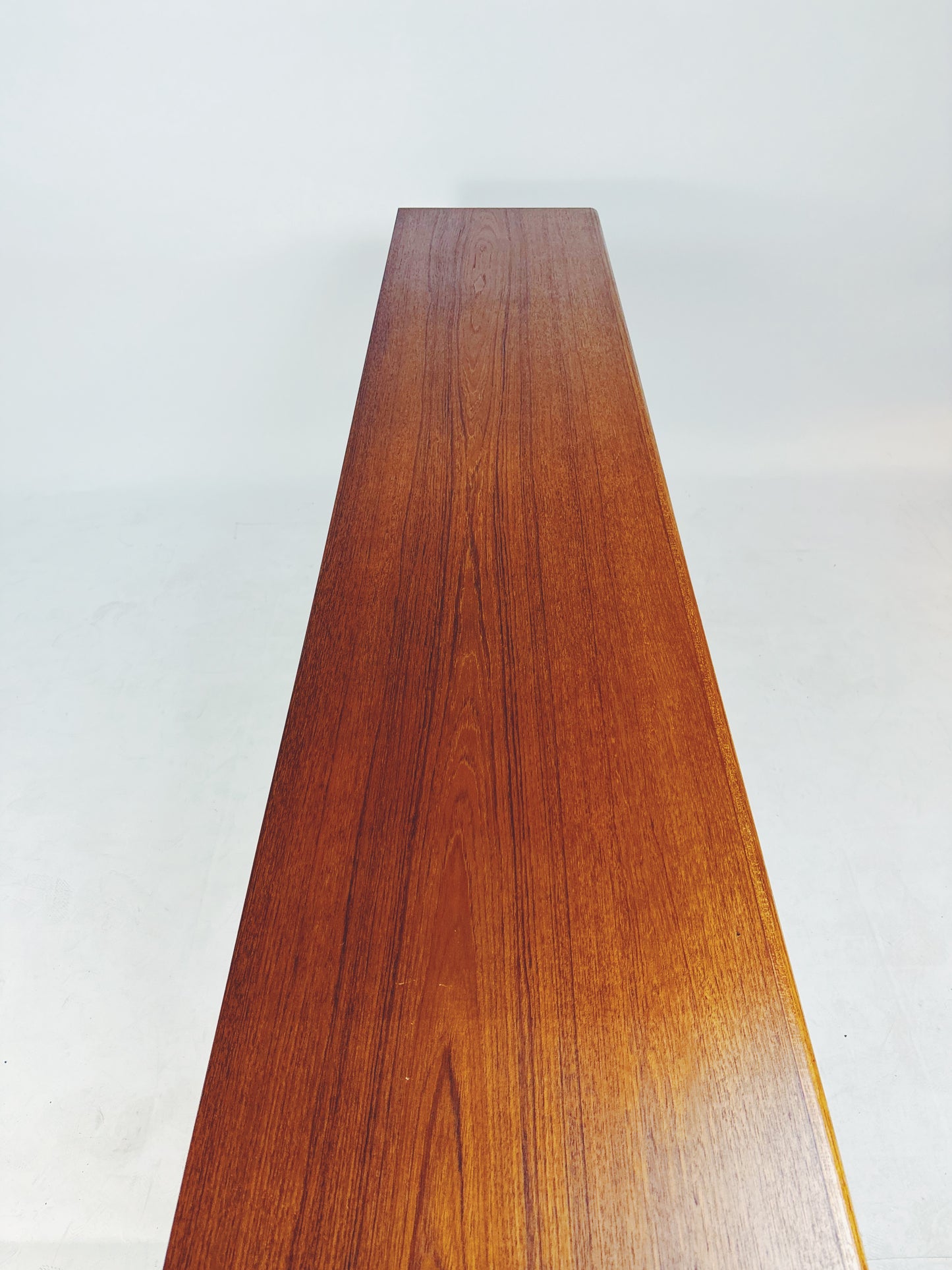 Sideboard Strobeck