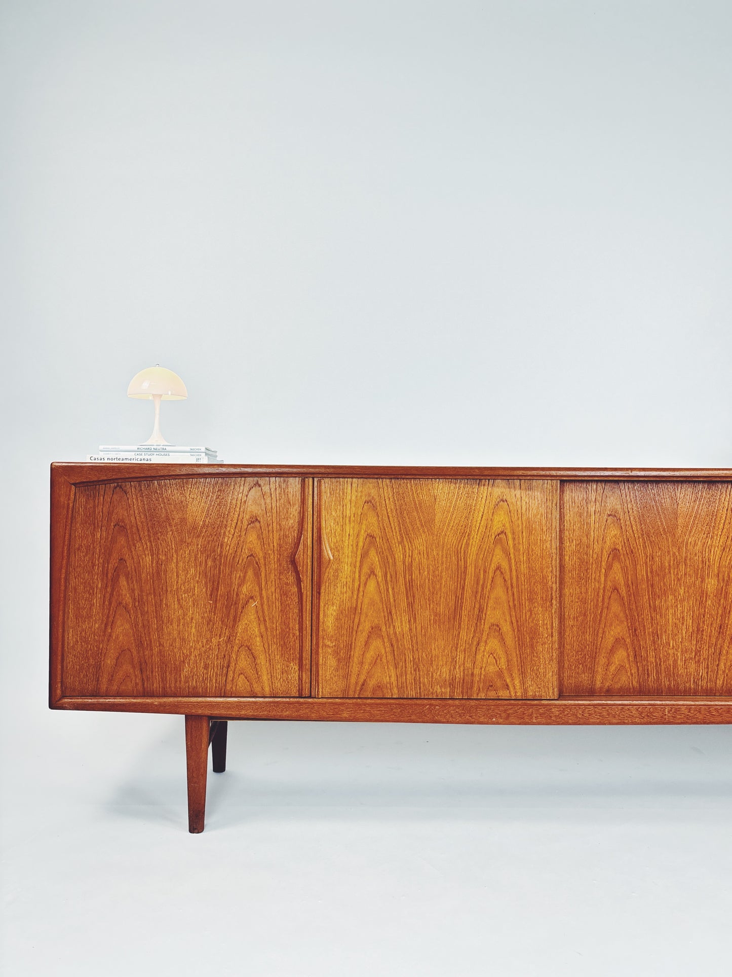 Sideboard RT-272