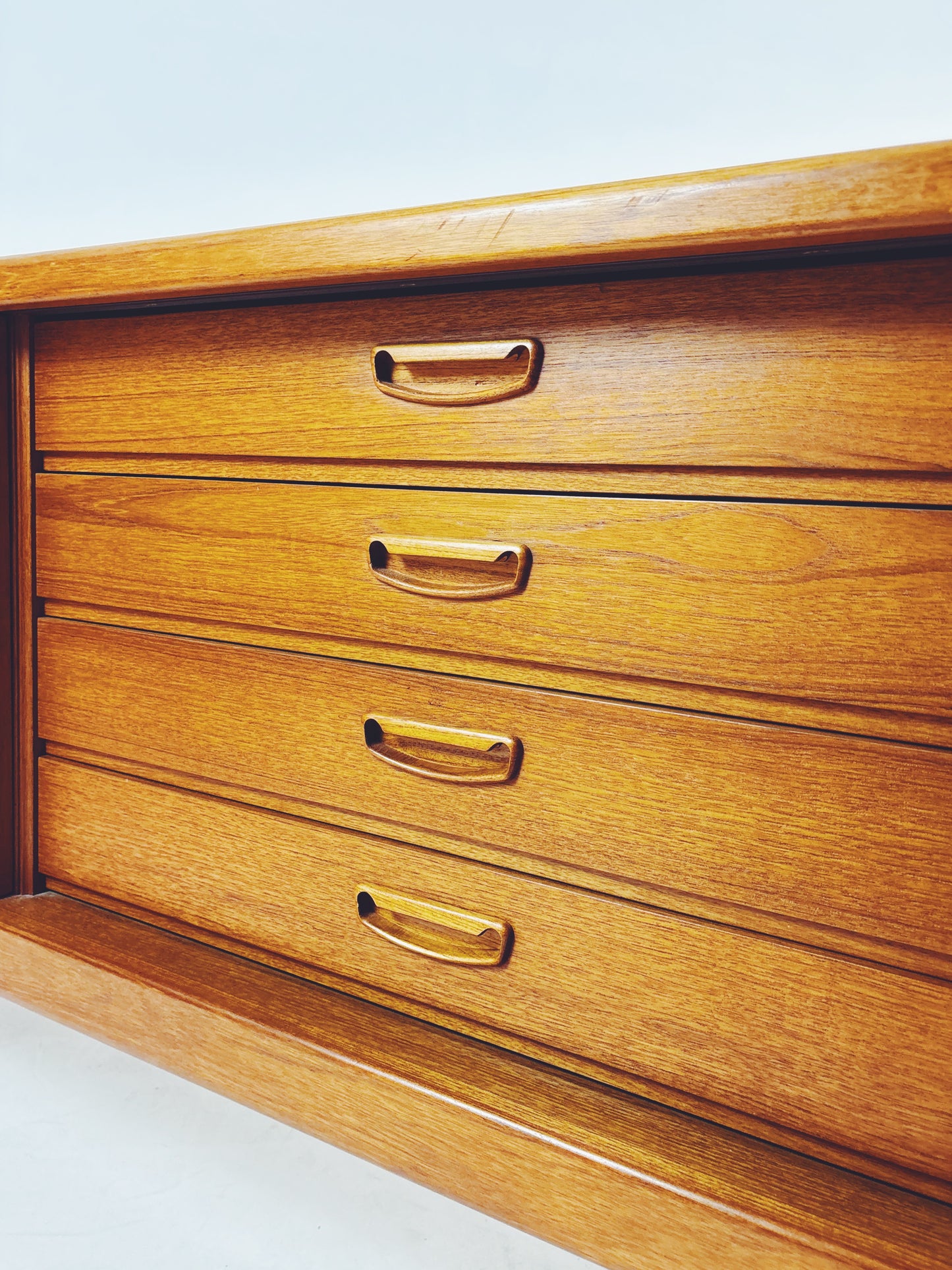 Sideboard Strobeck