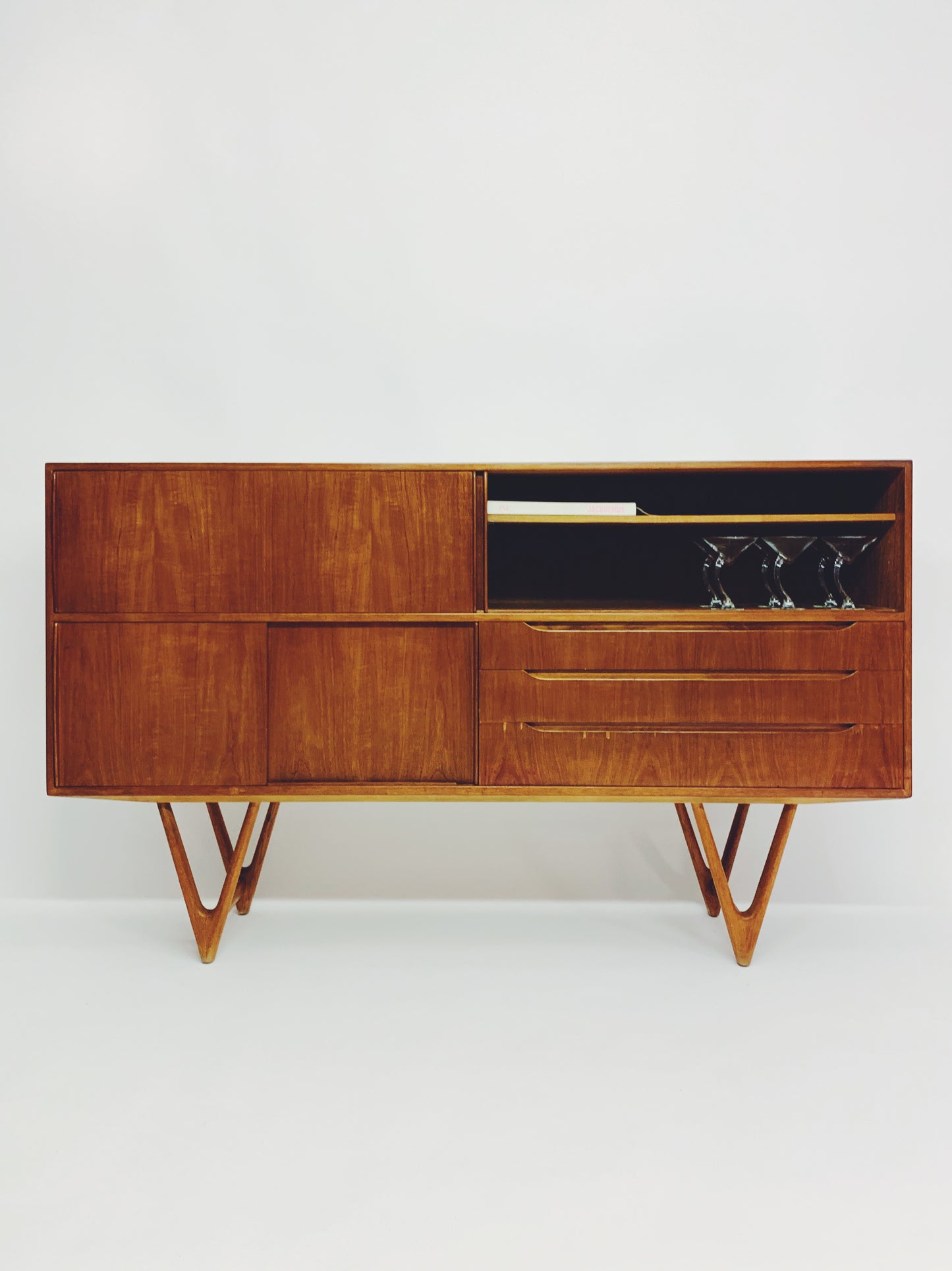 Highboard Kurt Østervig