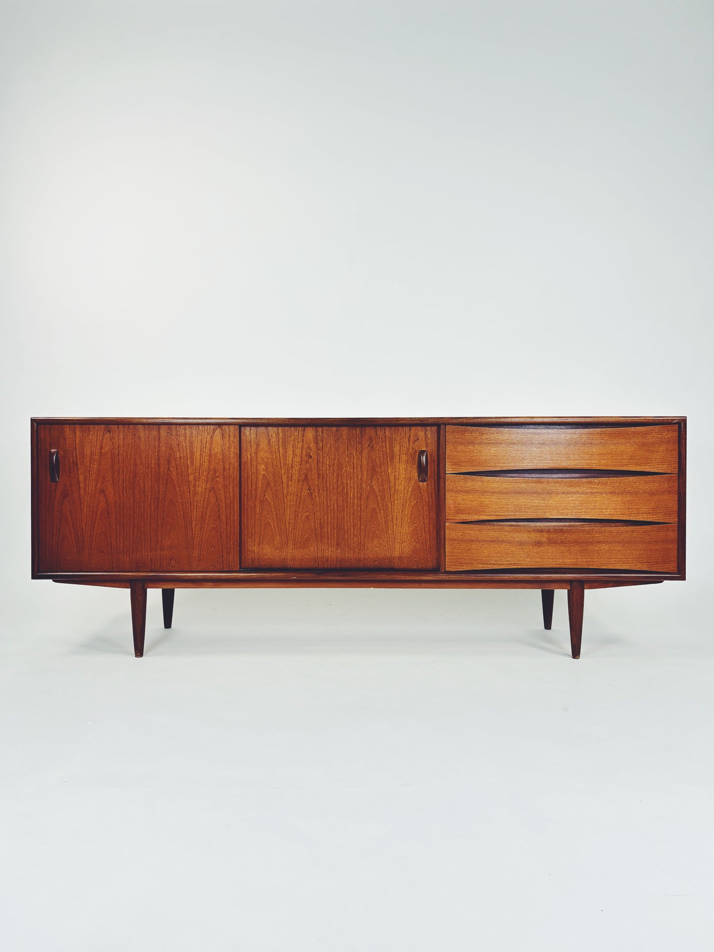 Sideboard Teak
