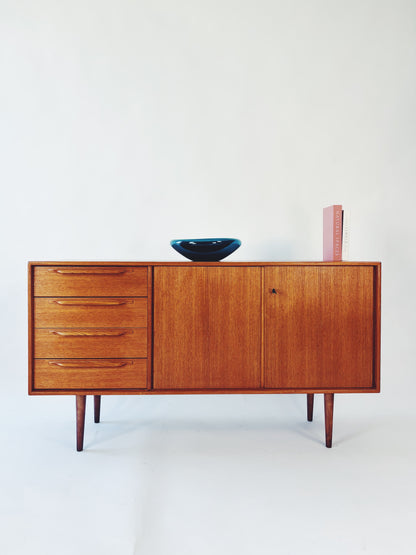 Sideboard Riestenpatt