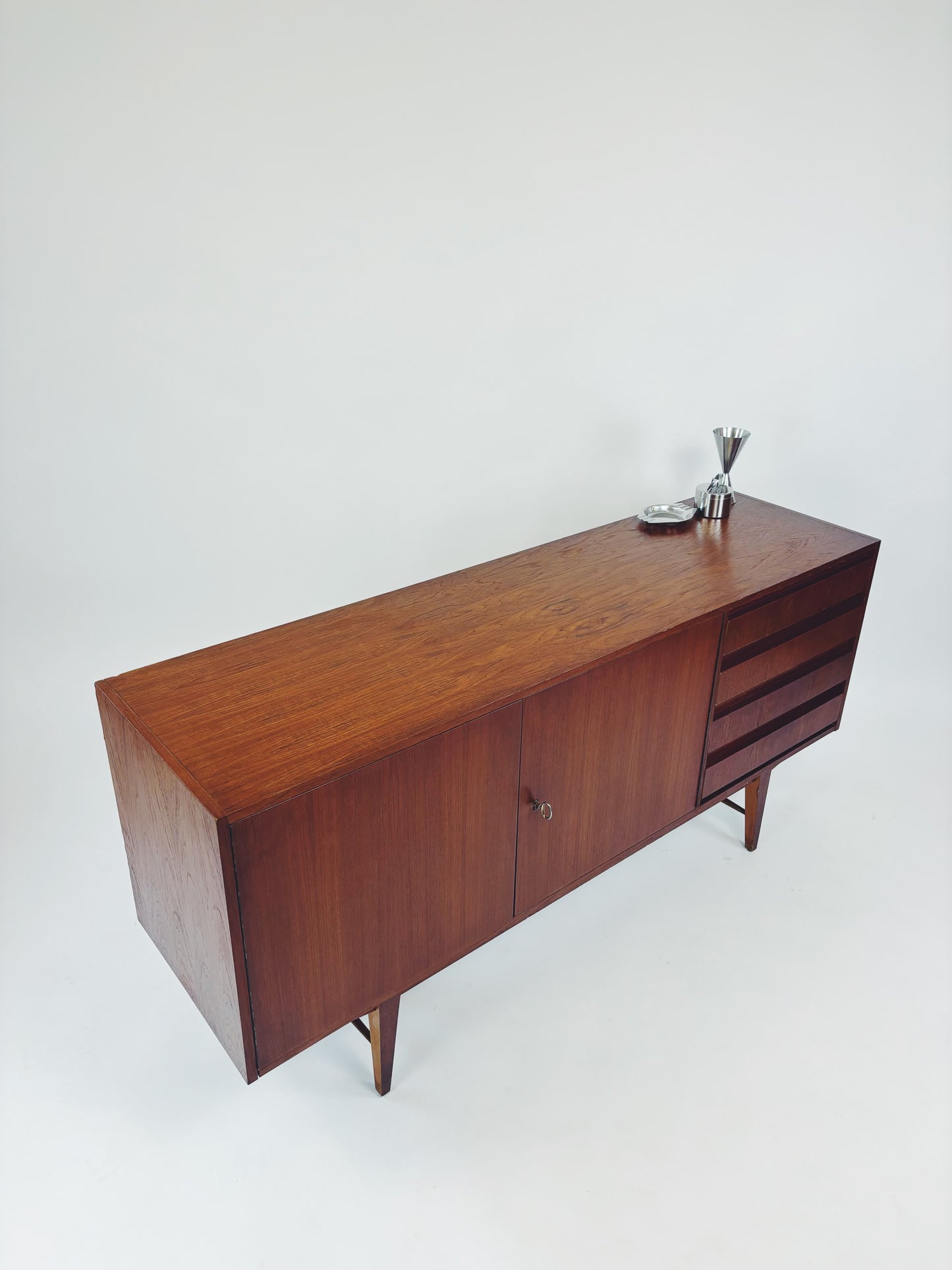 Sideboard Royal Board Sweden