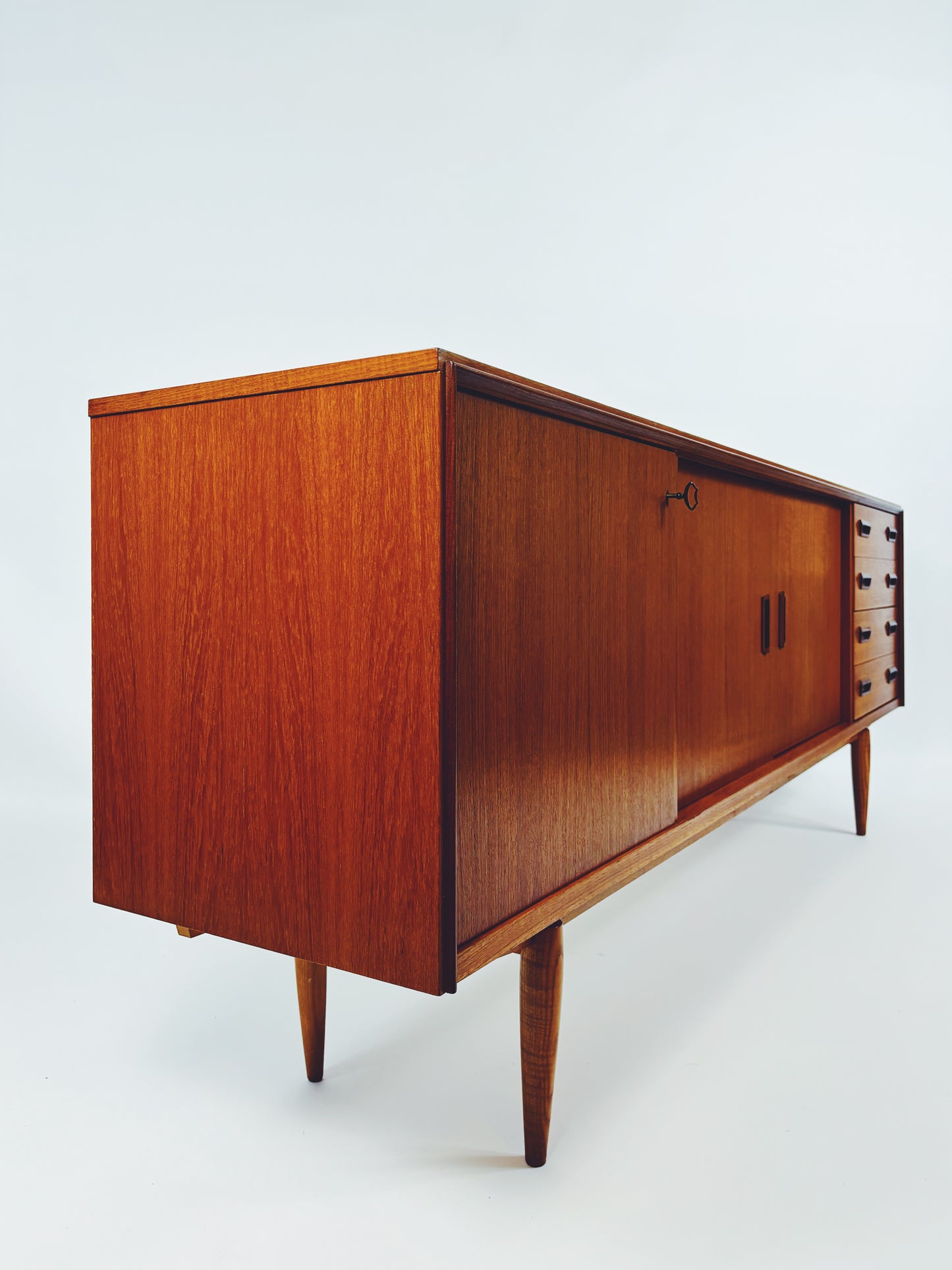 Sideboard IMHA