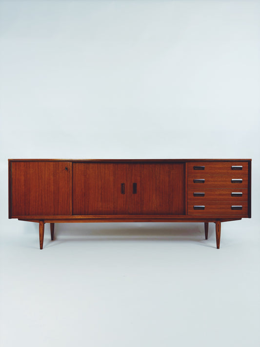 Sideboard IMHA