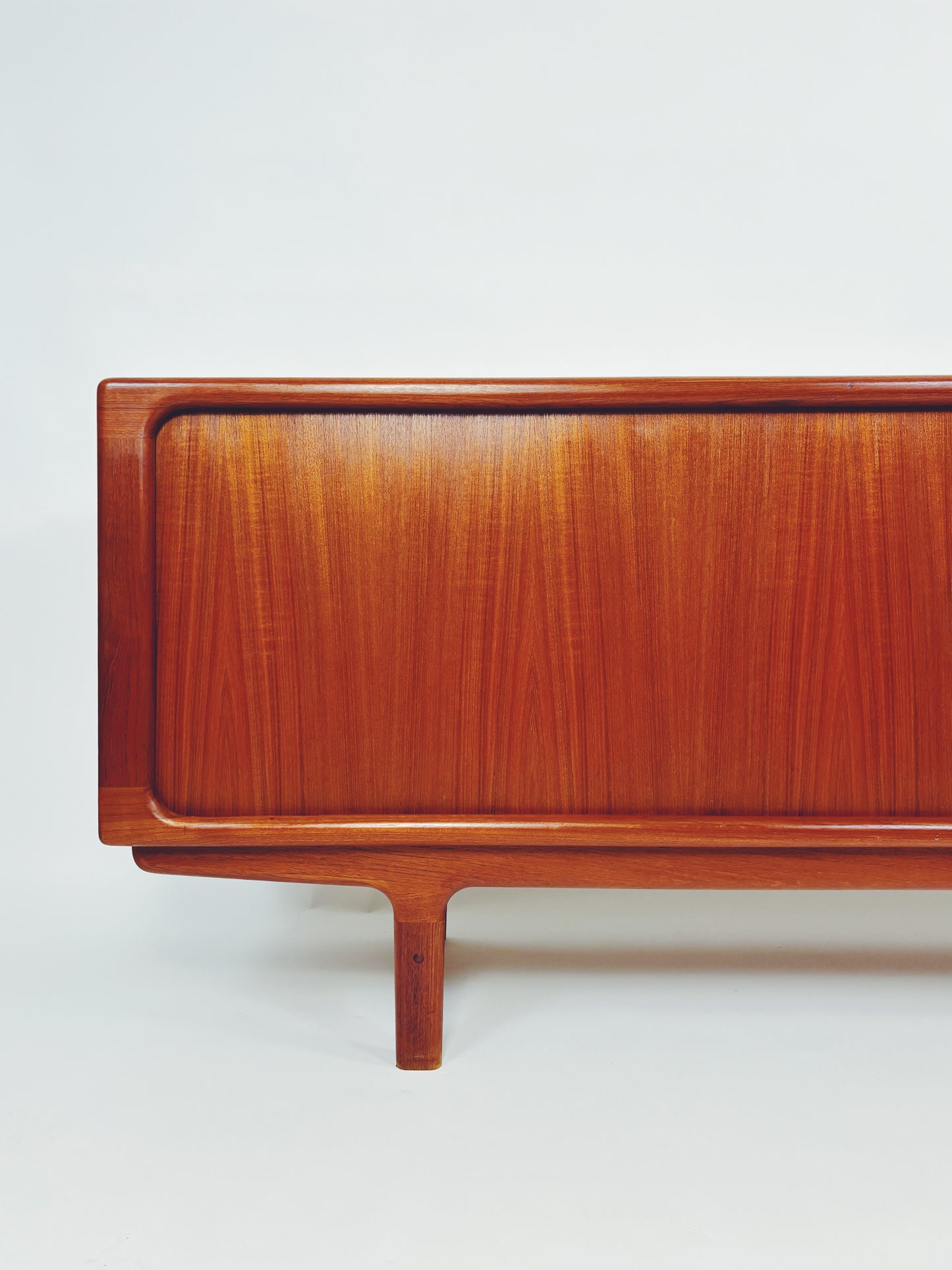 Sideboard Dyrlund