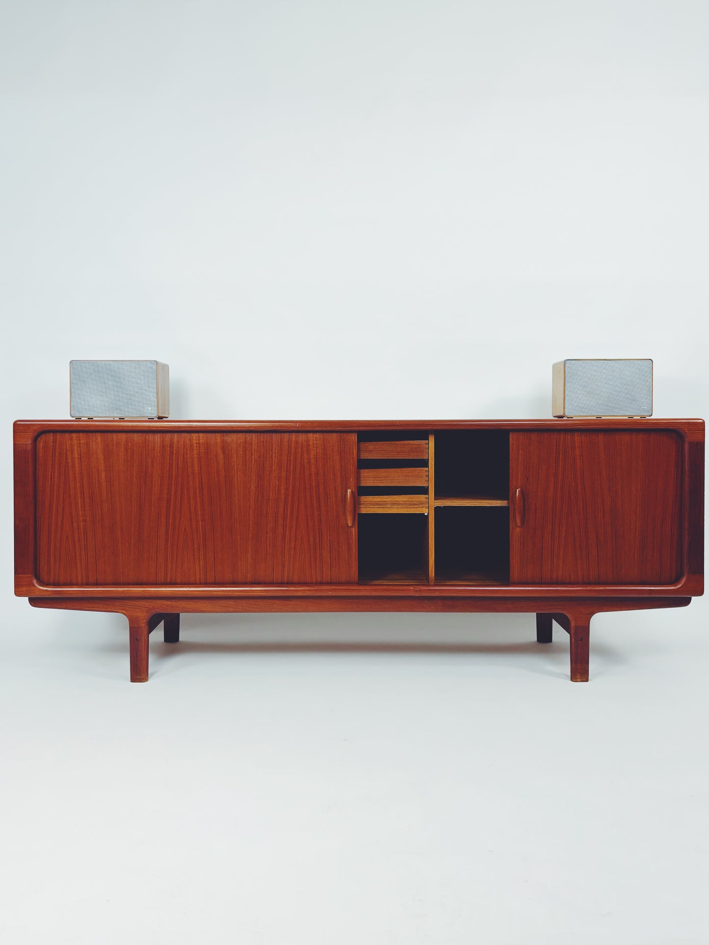 Sideboard Dyrlund