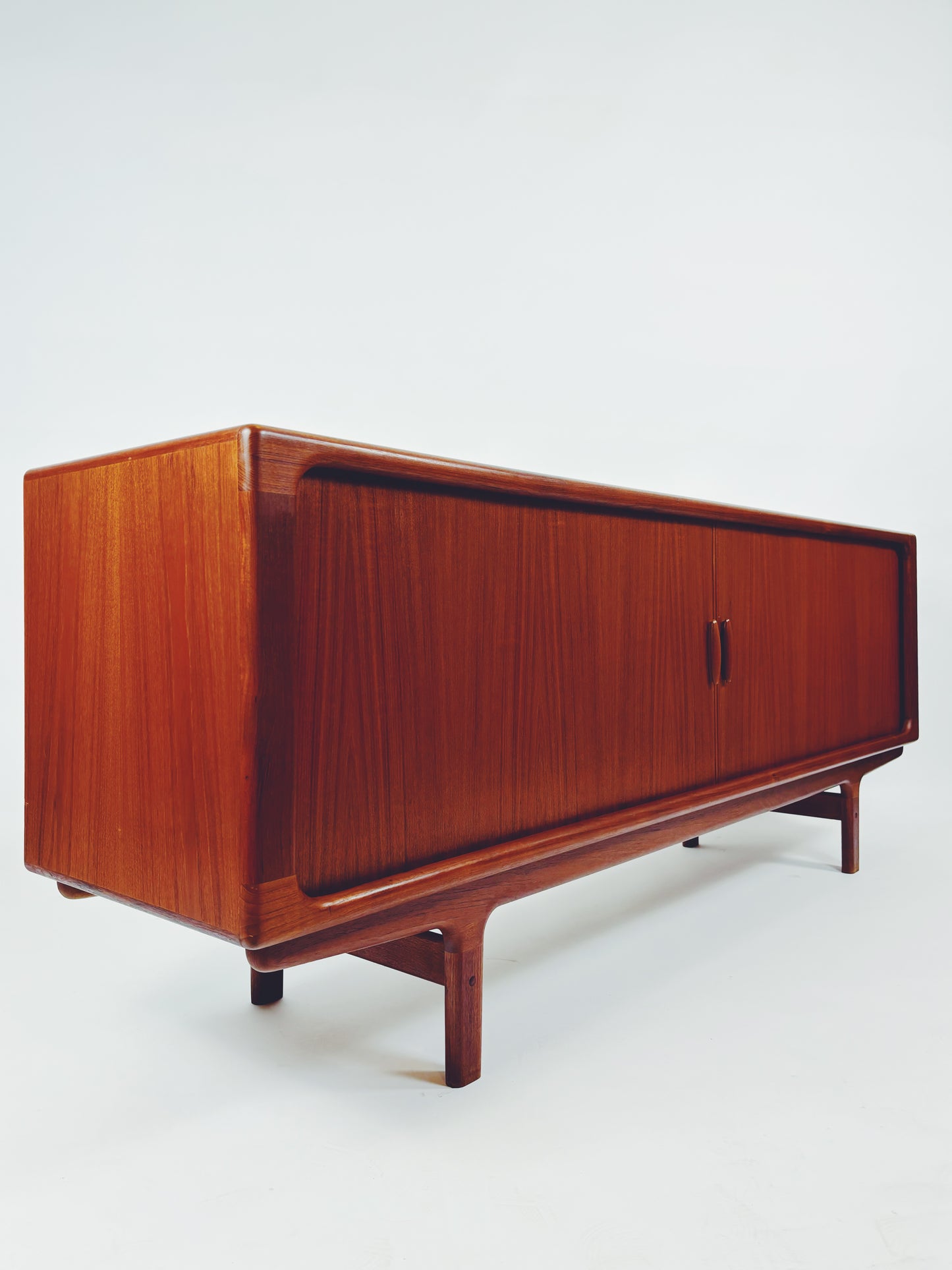 Sideboard Dyrlund